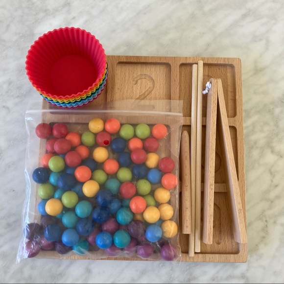 Montessori Math Color Sorting and Tracing Board - Picture 10 of 12